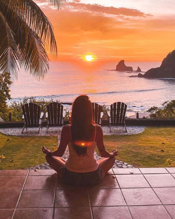 schamanische-intuitionsreise-nicaragua-unterkunft-meditation-sonnenuntergang.jpg
